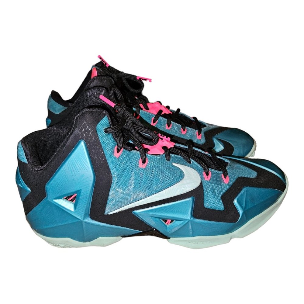 Size 10.5 - Nike LeBron 11 South Beach 2014 616175-330